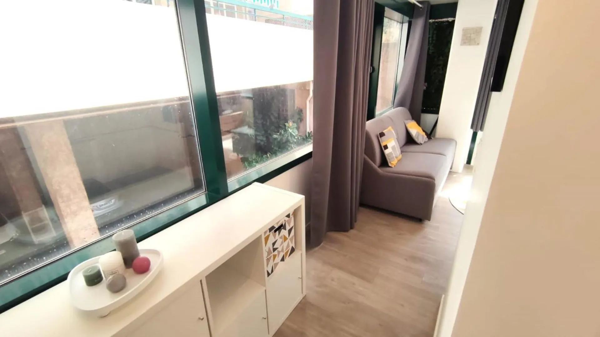 Dana Centre Mer 25 Nicea Apartament